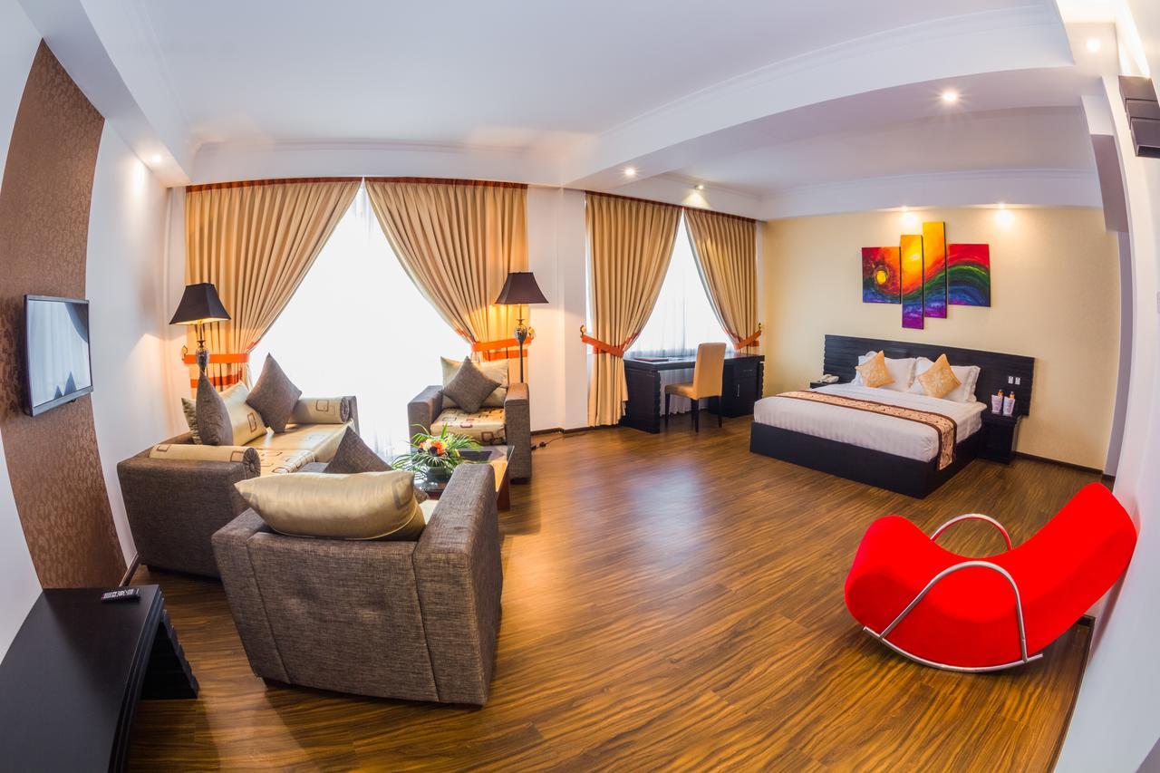 The Covanro Airport Hotel - Katunayake Gampaha Habitación foto